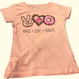 Peace Love Donuts T-shirt Girls size Girls Large 12/14